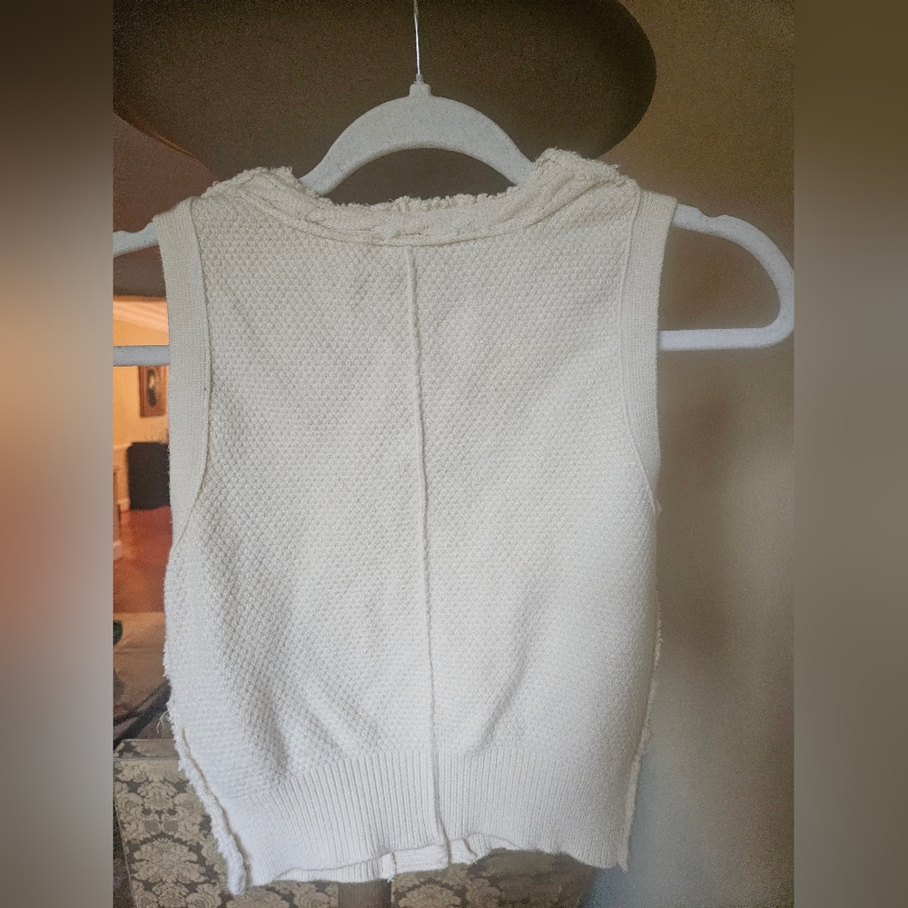 NWOT Free People Denson Cream Cable Cropped V-Neck Sweater Vest - Picture 4 of 16